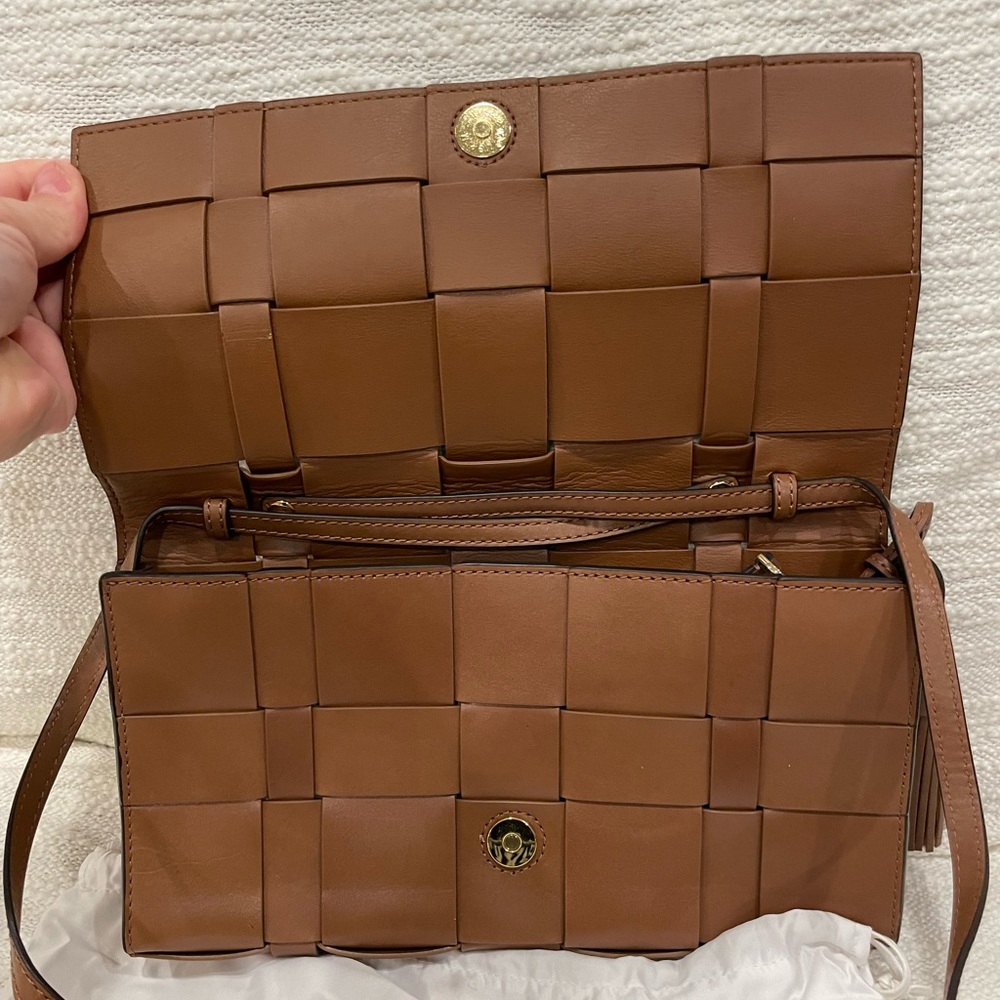 Michael Kors Woven Crossbody And Clutch! Gem